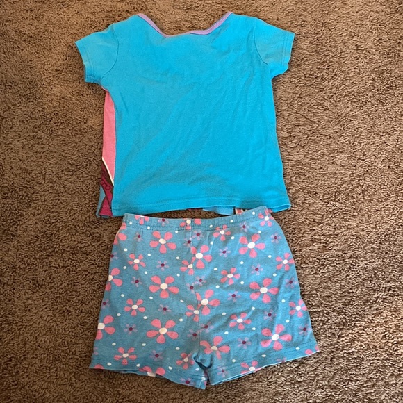 Disney Frozen Pajamas - Picture 4 of 7